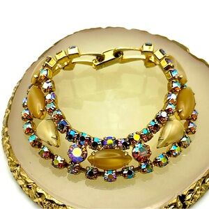 Vintage Mid-Century Aurora Borealis Crystal Rhinestone Bracelet